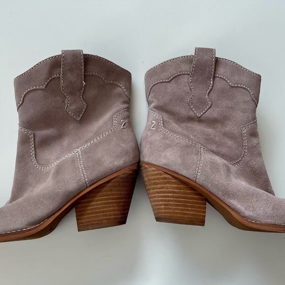 Zodiac Roslyn Boots• Sz 8 - Picture 8 of 9